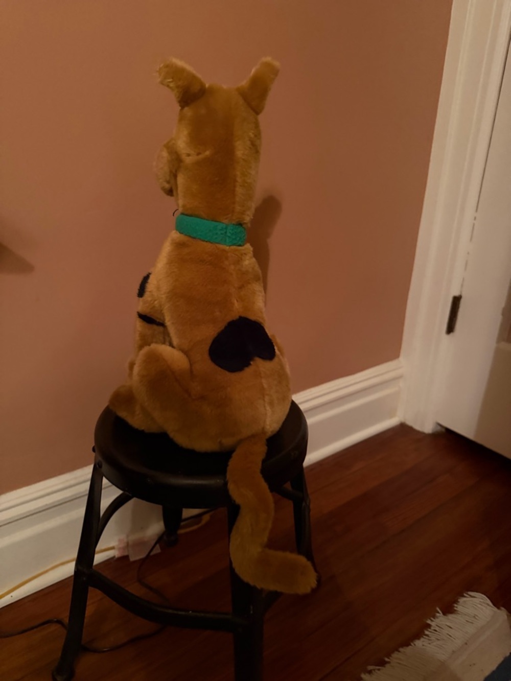 Scooby-Doo Plush Dog Toy - Brown - Picture 4 of 12